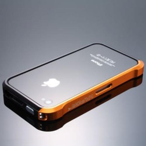 Бампер Vapor 4 Черный с золотом Black-gold  для Iphone 4-4s