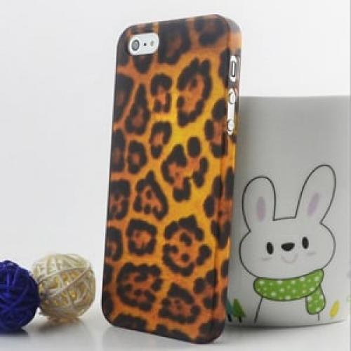 Пластиковый чехол Leopard Леопард прозрачный матовый для IPhone 4-4s