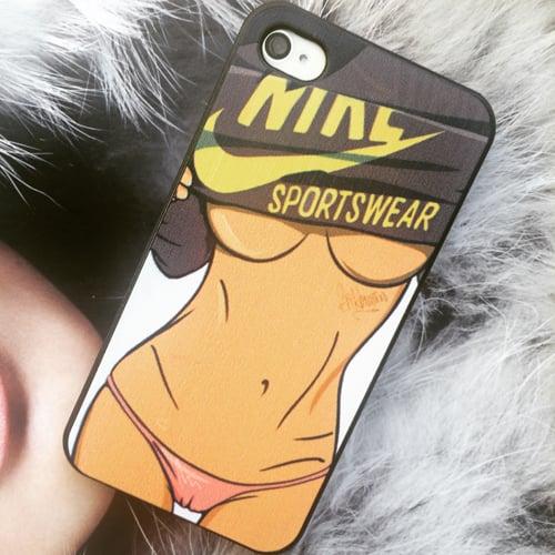 Пластиковый чехол Тихомиров Nike Girl для IPhone 4-4s