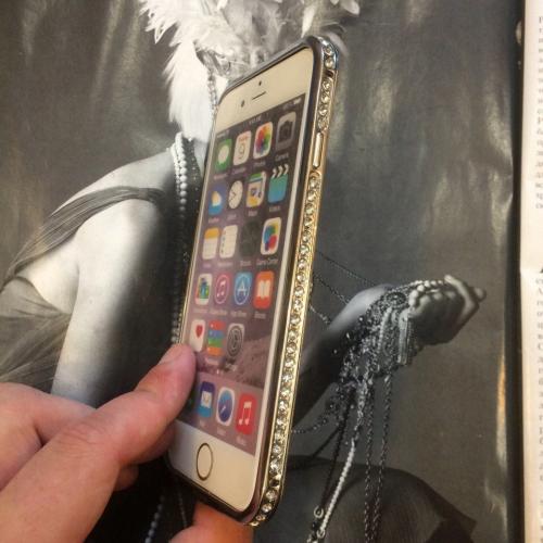Серебристый металлический бампер с камнями в 1 ряд для iPhone 6