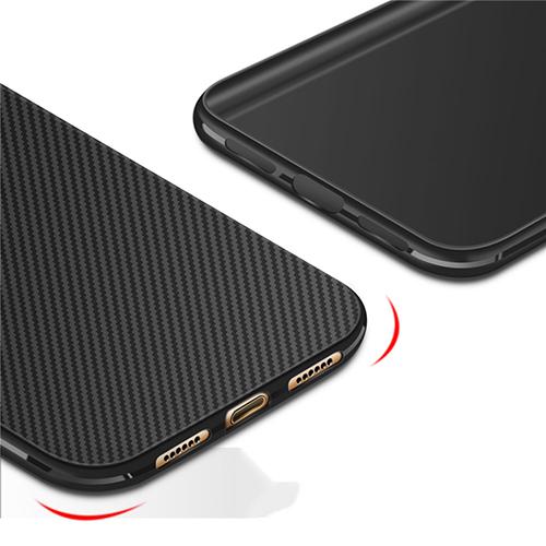Силиконовый чехол Luxury Carbon Fiber под Карбон Черный для IPhone 6&6s