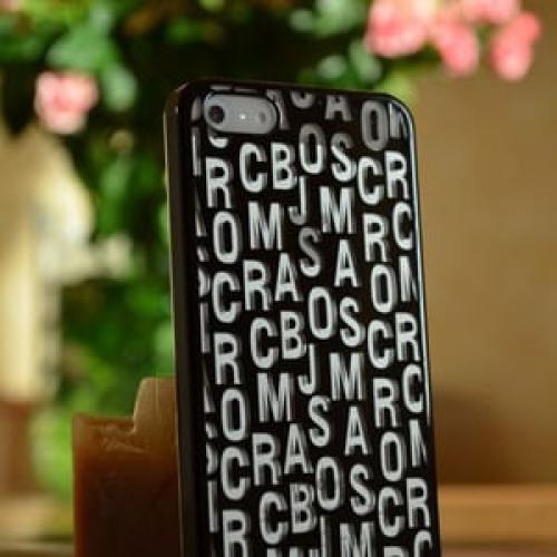 Пластиковый чехол Marc by Marc Jacobs Letters Черный с прозрачным для IPhone 5
