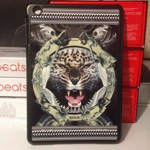 Пластиковый чехол Givenchy Leopard Леопард для iPad MINI