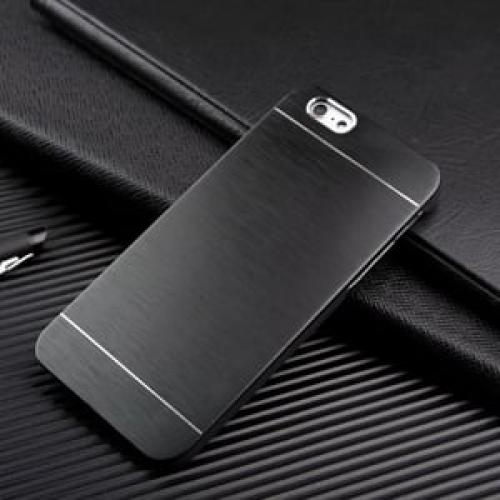 Пластиковый чехол Motomo Metal Black Черный для iPhone 6 Plus-6s Plus