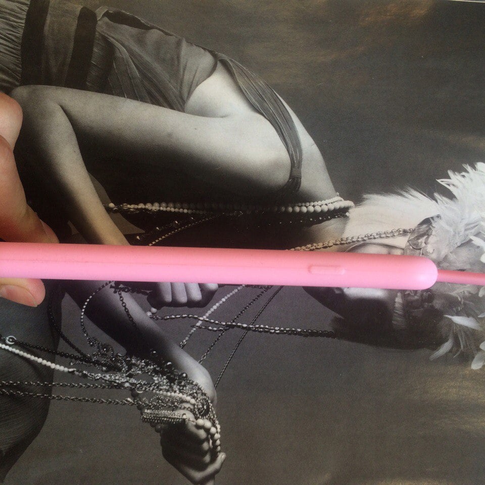 Силиконовый чехол-зайчик Rabito с ушками Бледно - Розовый для iPhone 6